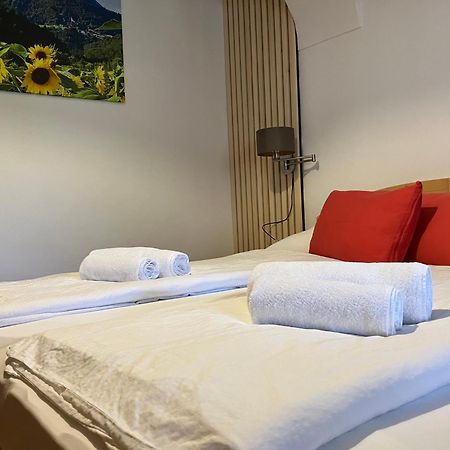 Apartments Pri Bostjanovcu Gorenja Vas  ภายนอก รูปภาพ