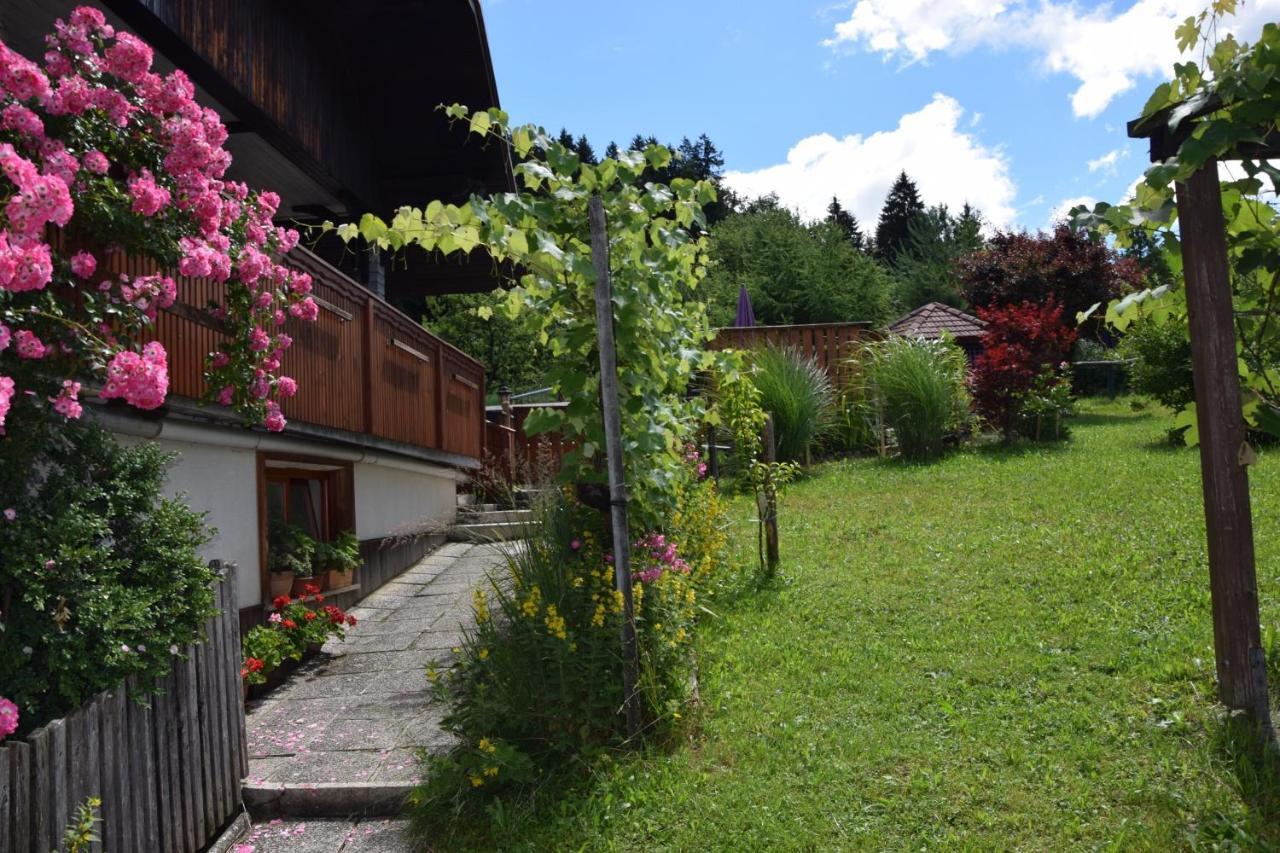 Apartments Pri Bostjanovcu Gorenja Vas  ภายนอก รูปภาพ
